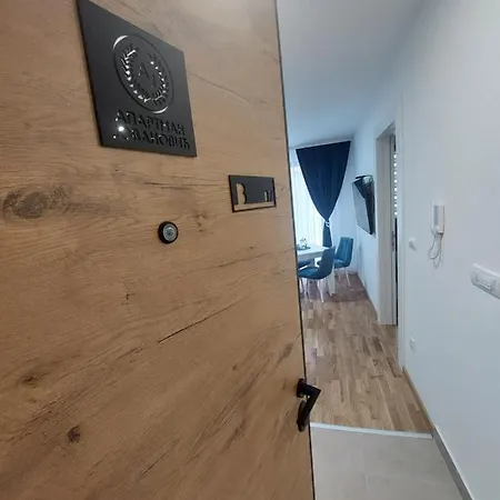 דירה Divcinova B7 Jovanovic