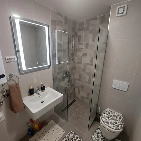 דירה Divcinova B7 Jovanovic *